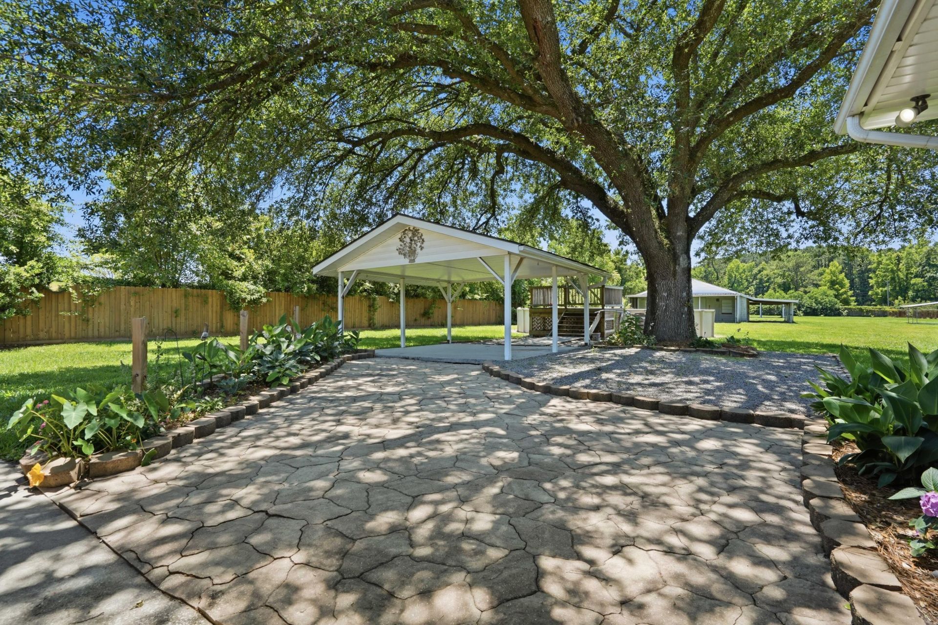 1941 Varner Street Photo 48