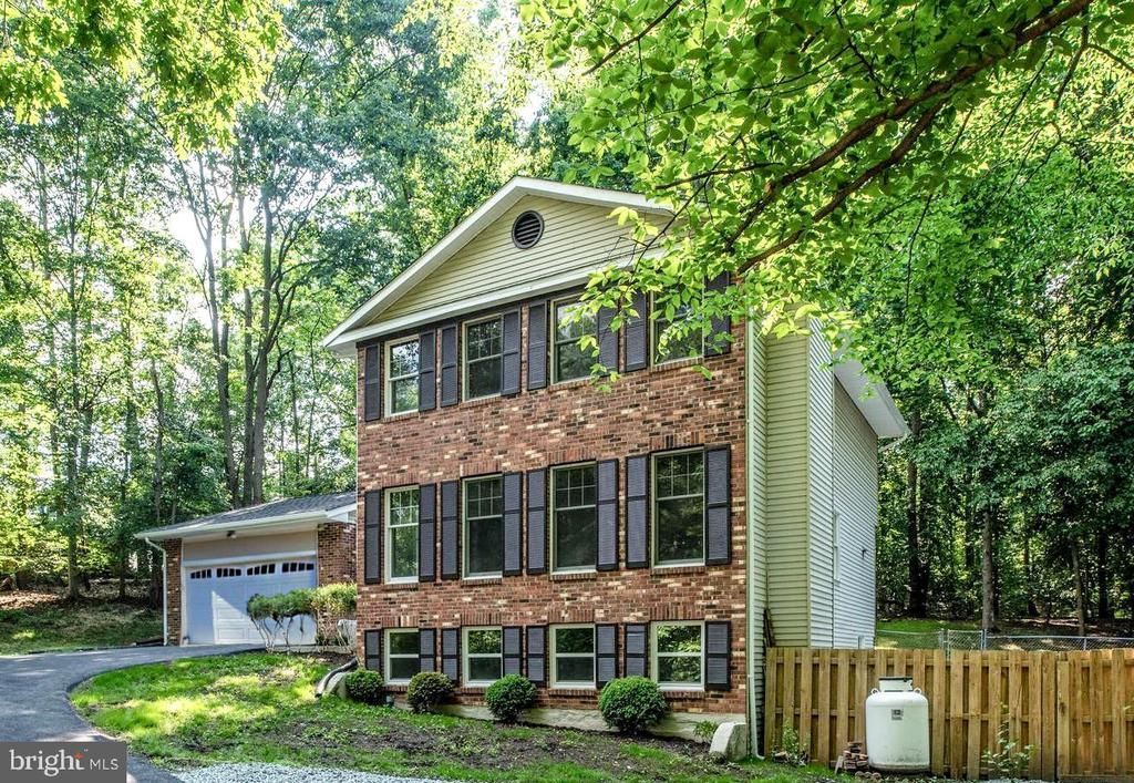 10 Greenridge , Stafford, VA 22554 Main Photo