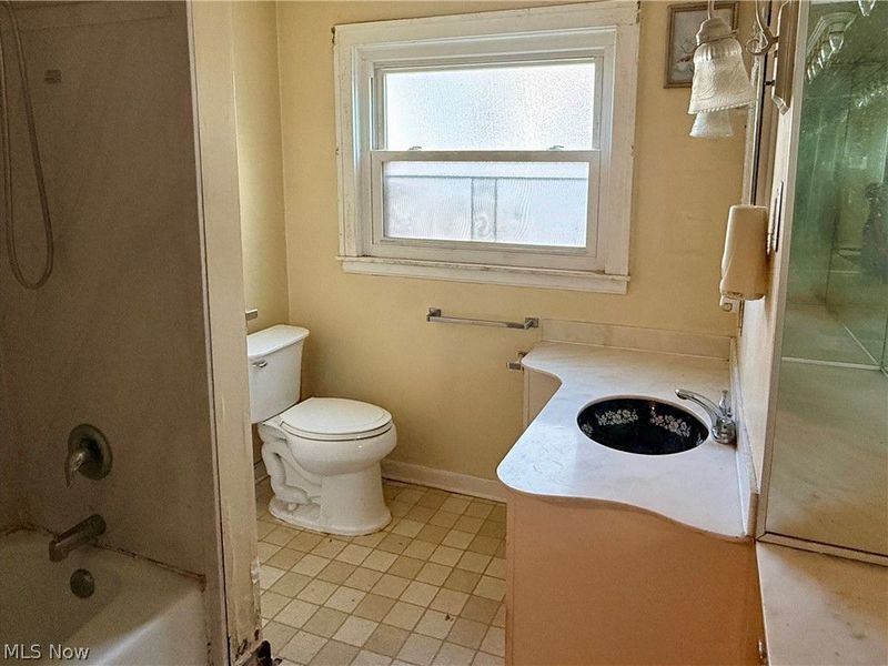 1155 W 6th Street , Lorain, OH 44052 Photo 14