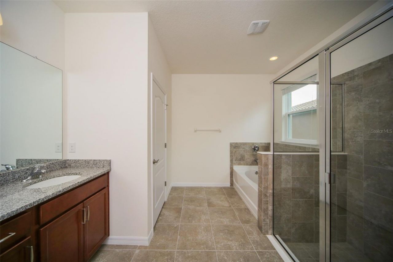 2903 Esmeralda Drive , Sarasota, FL 34243 Photo