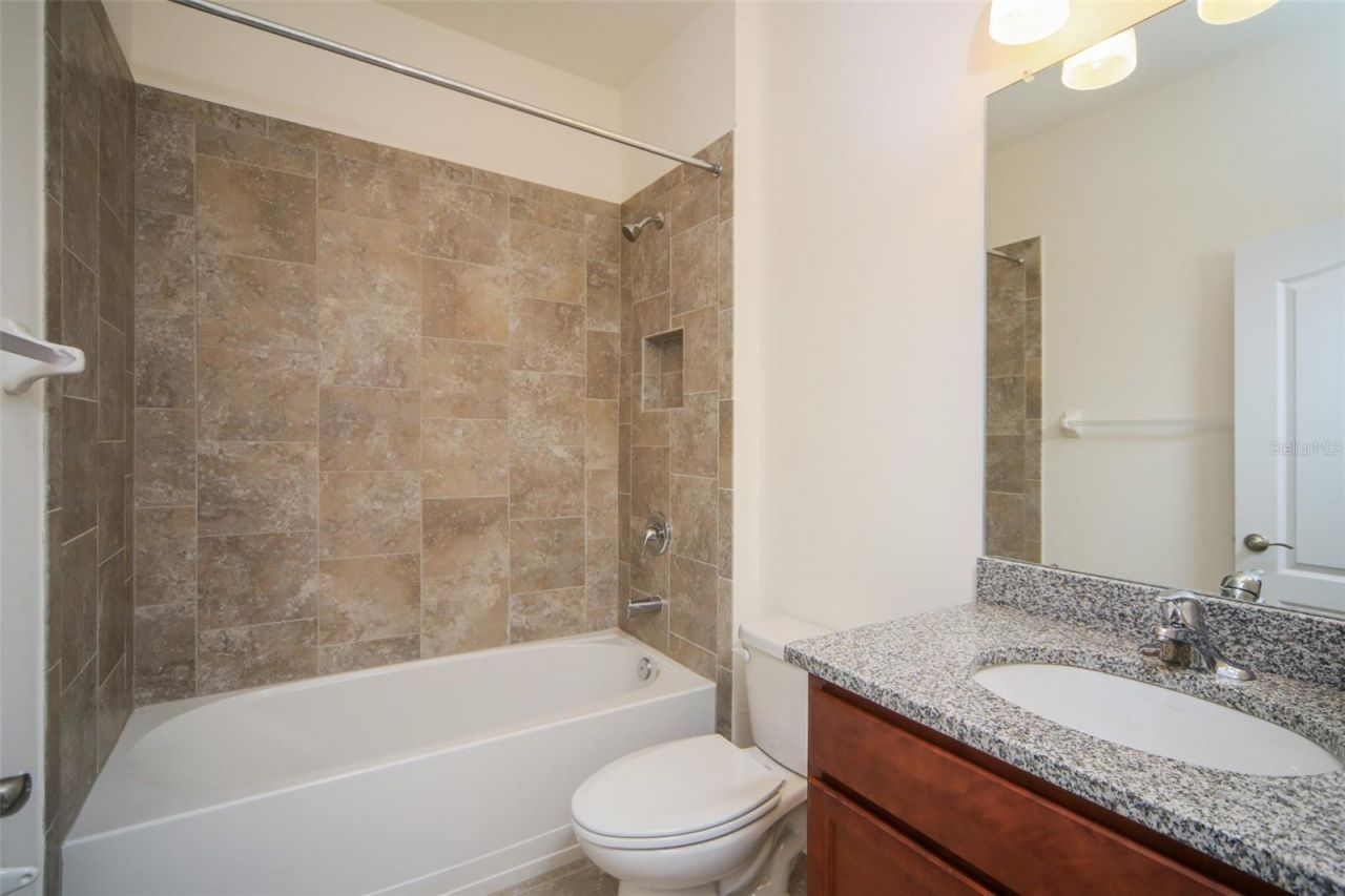 2903 Esmeralda Drive , Sarasota, FL 34243 Photo