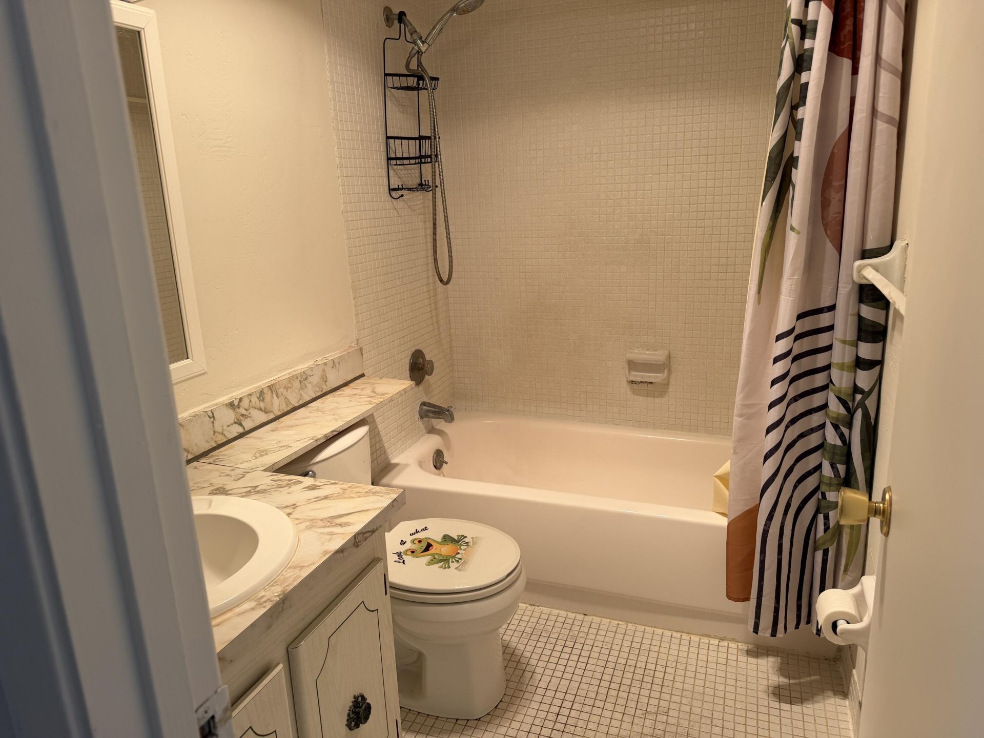 500 W Village Green Cir Circle W, Unit 212, Palm Springs, FL 33461 Photo