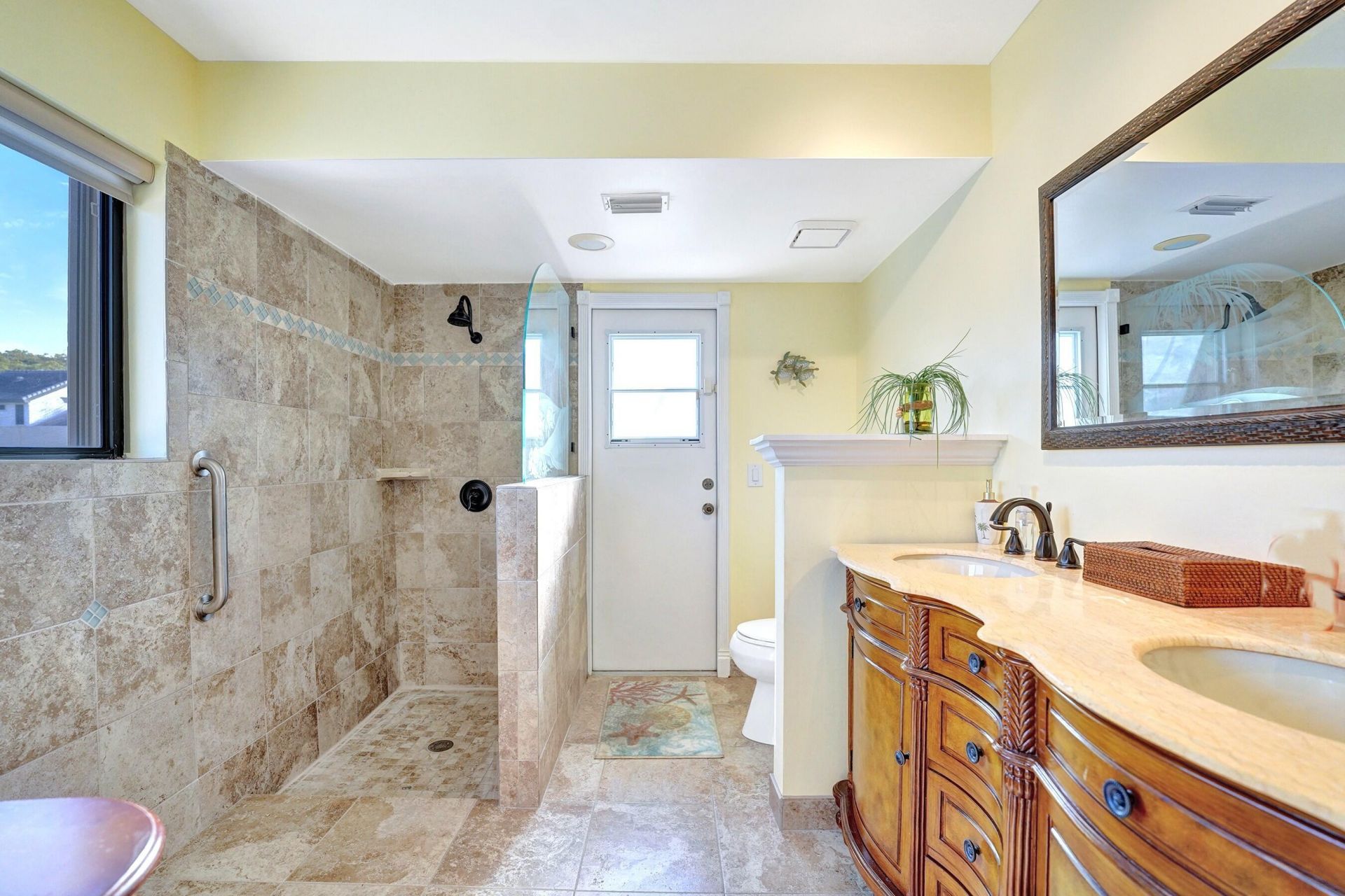 1839 NW 93rd Way, Plantation, FL 33322 Photo
