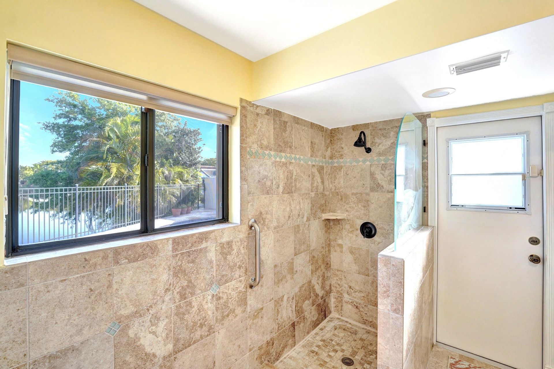 1839 NW 93rd Way, Plantation, FL 33322 Photo