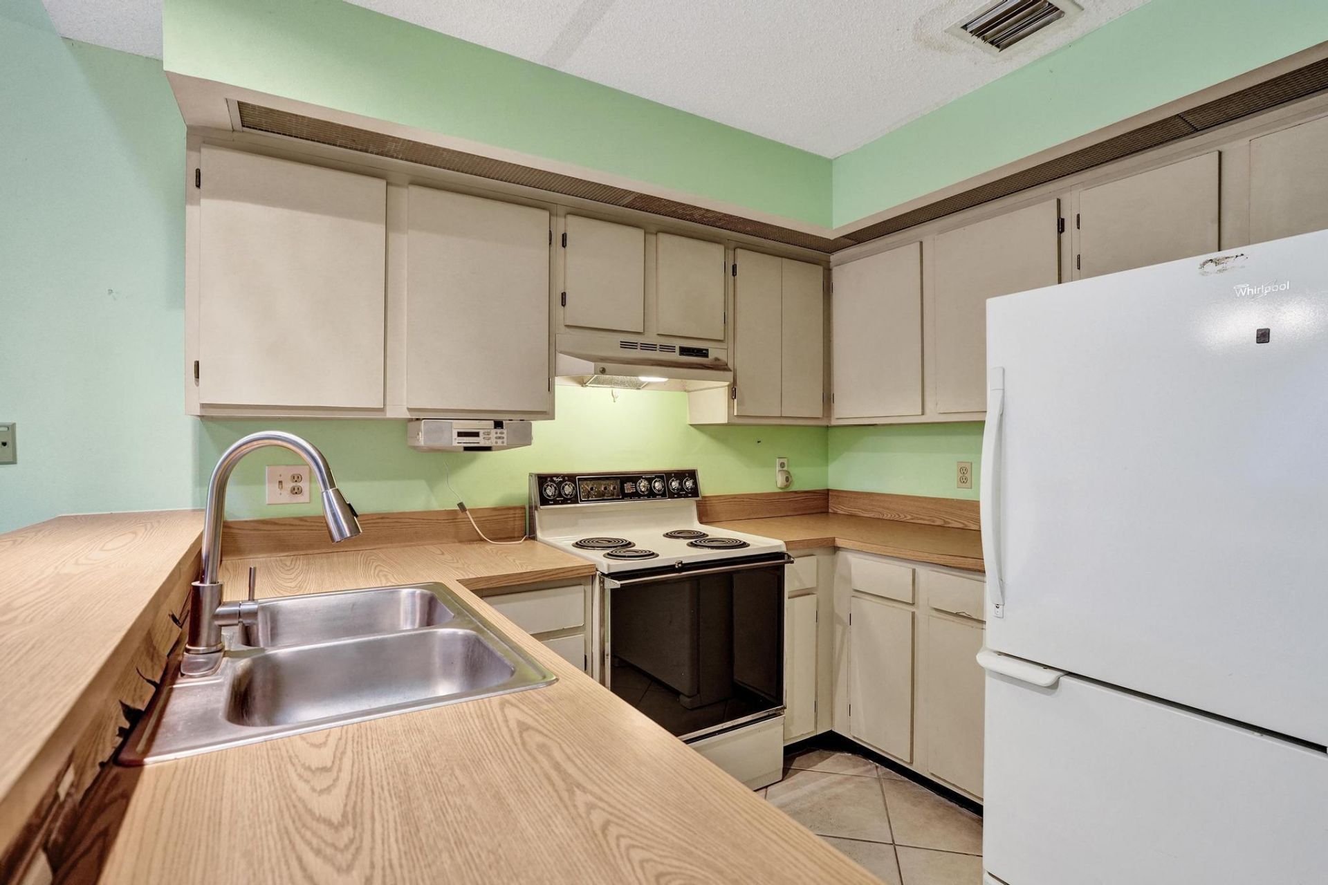 2027 Winners Circle, North Lauderdale, FL 33068 Photo