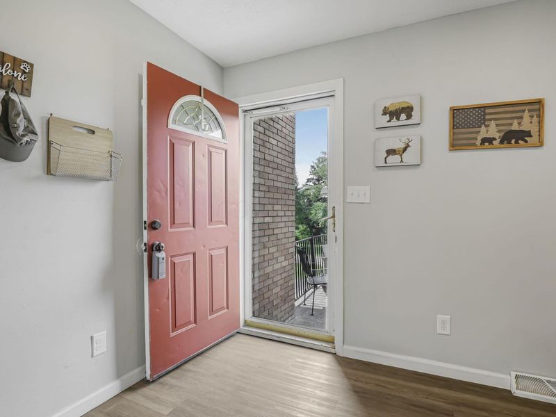 3250 Darracq Circle, Columbus, OH 43223 Photo 12
