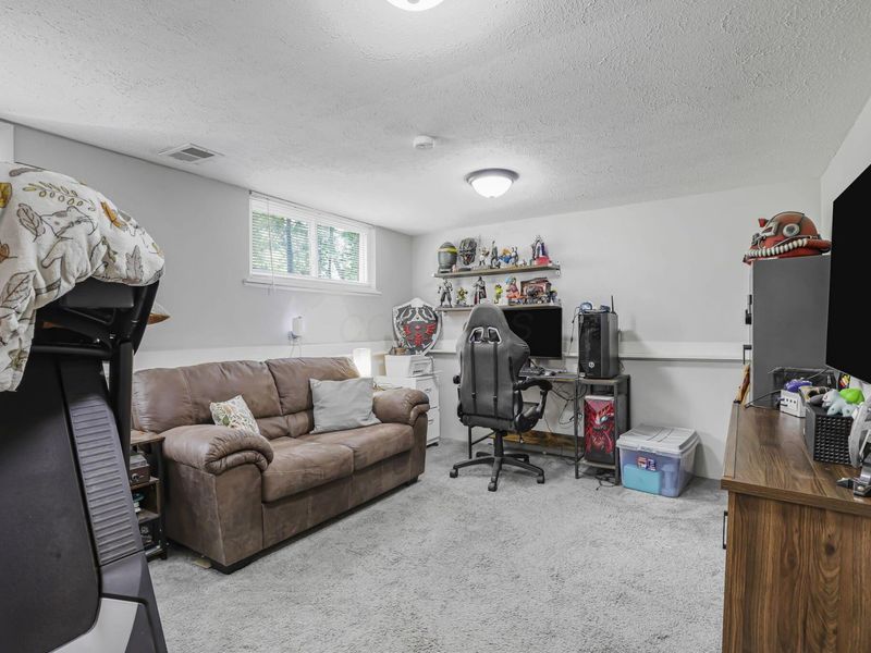 3250 Darracq Circle, Columbus, OH 43223 Photo 50