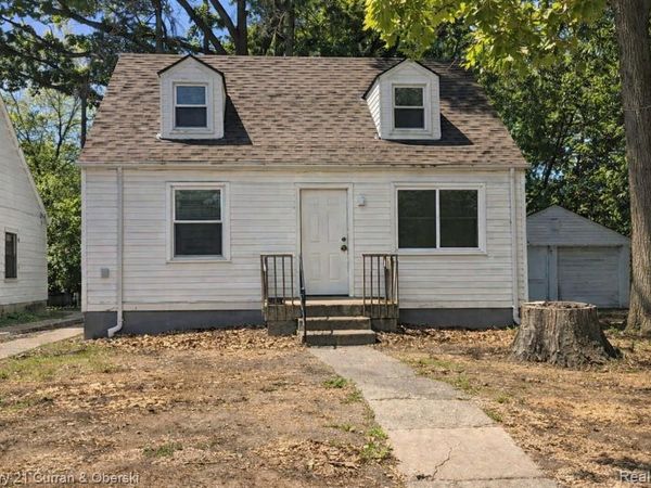 19719 Ferguson Street , Detroit, MI 48235