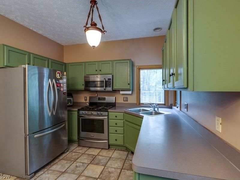 5209 Orchard Lane, North Ridgeville, OH 44039 Photo 10
