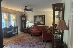 6147 Hughes Ln.  photo 4