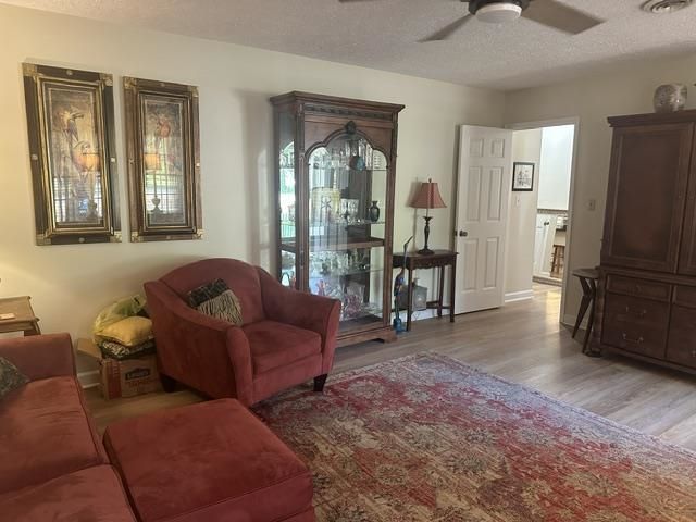 6147 Hughes Ln.  Photo 5