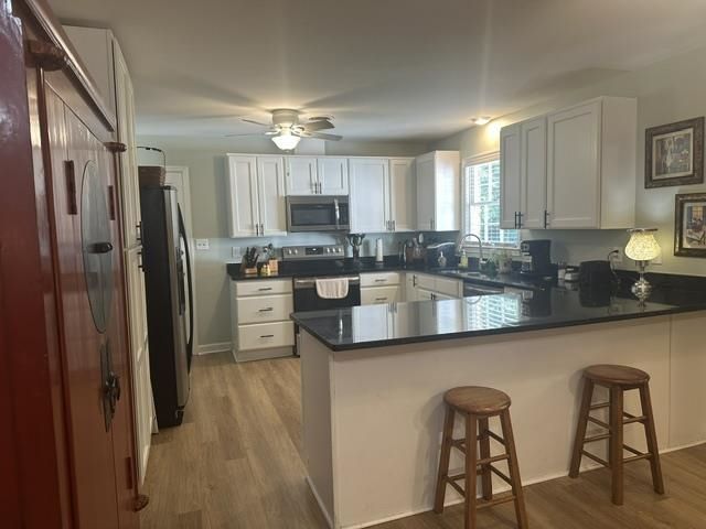 6147 Hughes Ln.  Photo 7