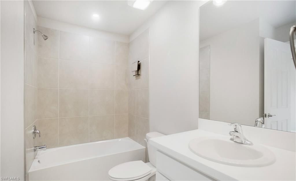 15100 Wildflower Cir, Naples, FL 34119 Photo