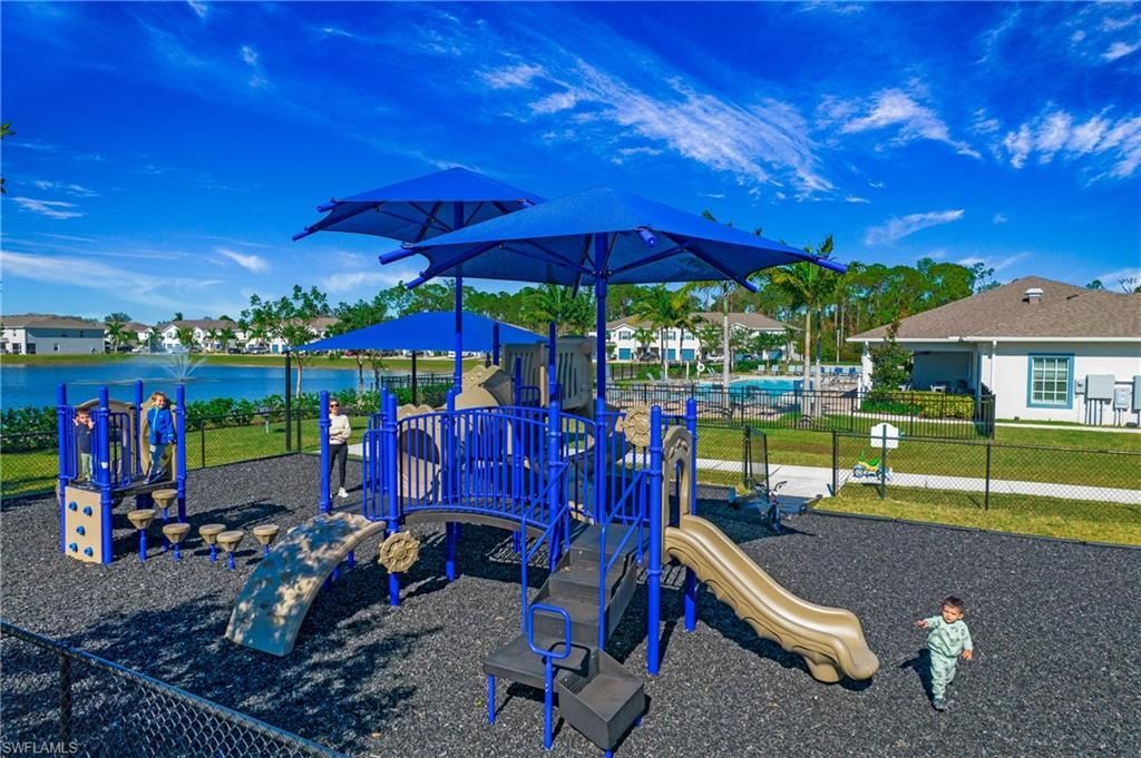 15100 Wildflower Cir, Naples, FL 34119 Photo