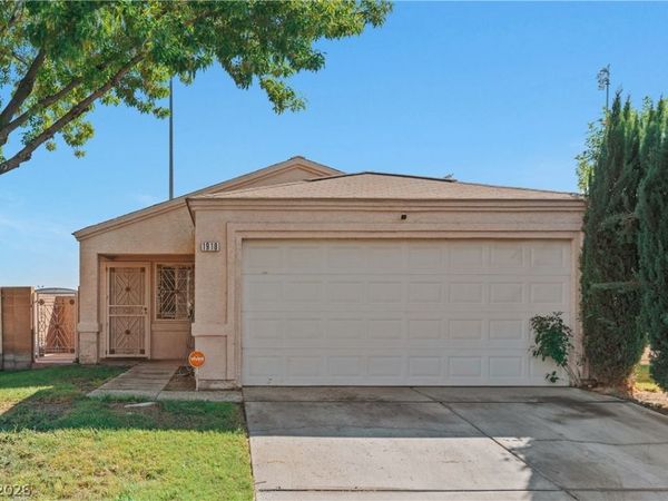 1918 King Hill Street , Las Vegas, NV 89106
