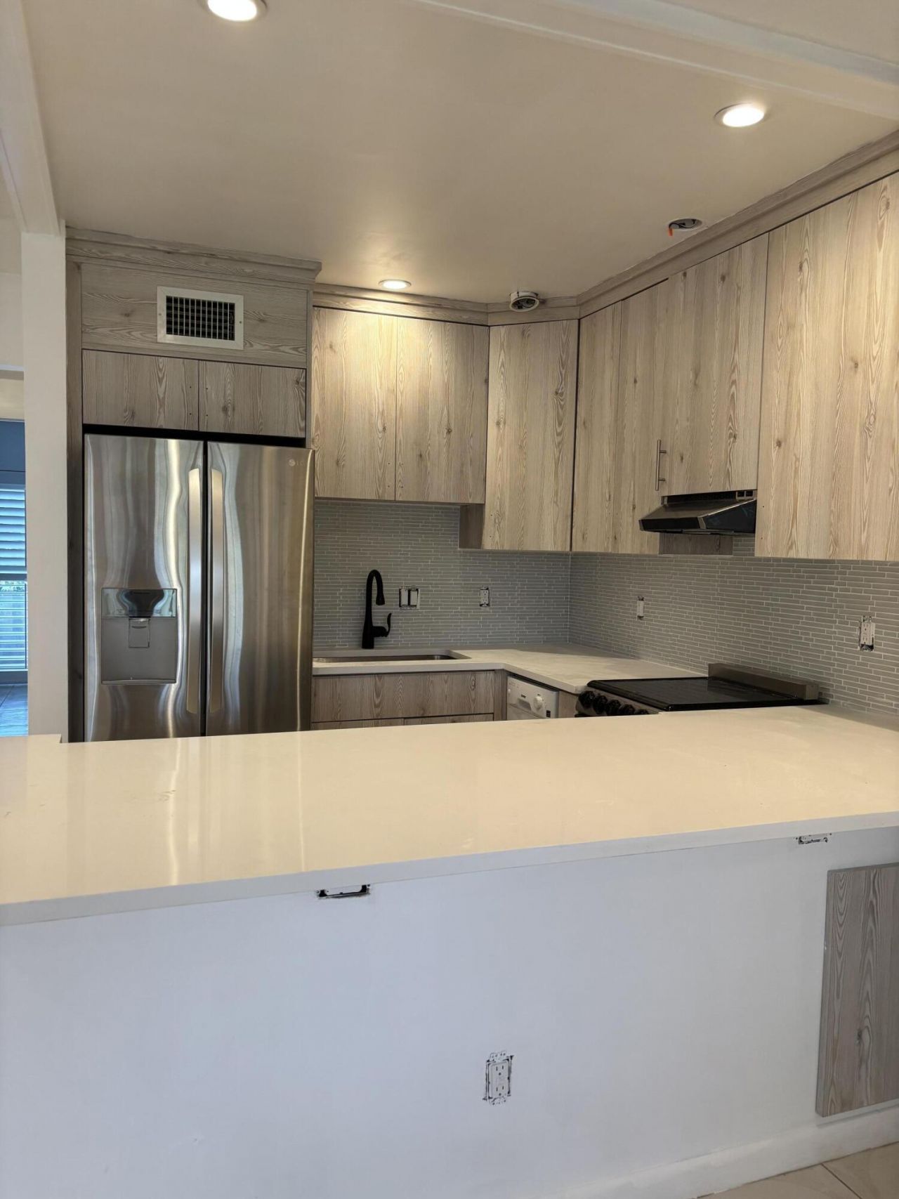 223 Coventry J, West Palm Beach, FL 33417 Photo