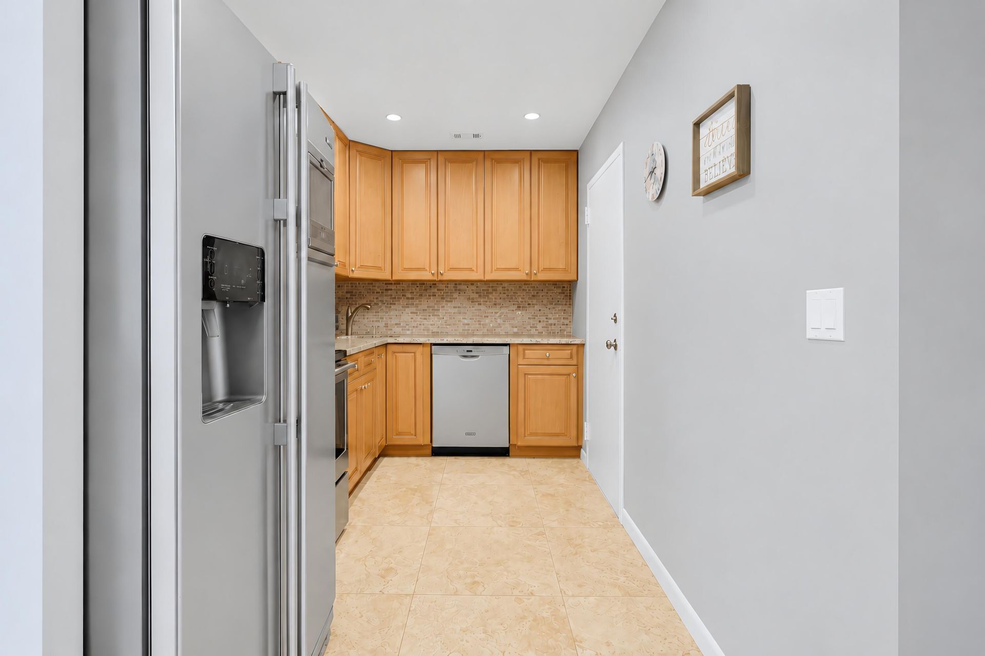 3230 S Ocean Boulevard, Unit D-607, Palm Beach, FL 33480 Photo
