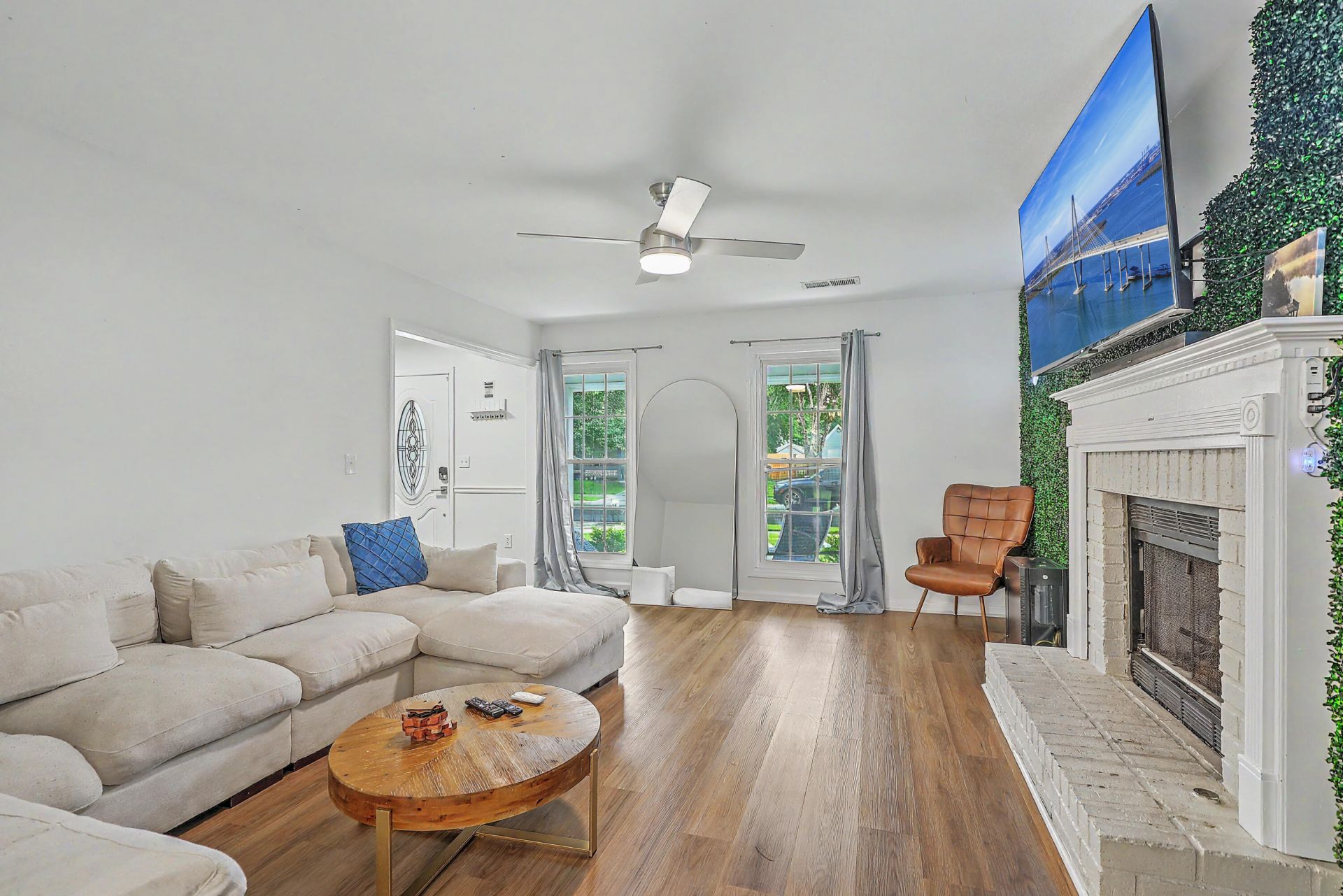 506 Tram Boulevard Photo 12