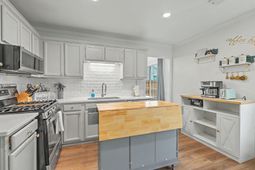 506 Tram Boulevard photo 4