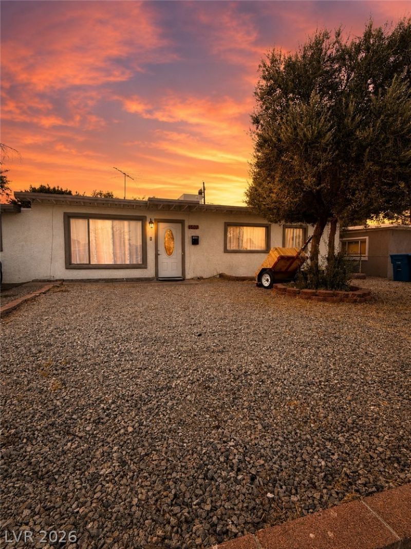 1604 E Evans Avenue, North Las Vegas, NV 89030 Main Photo