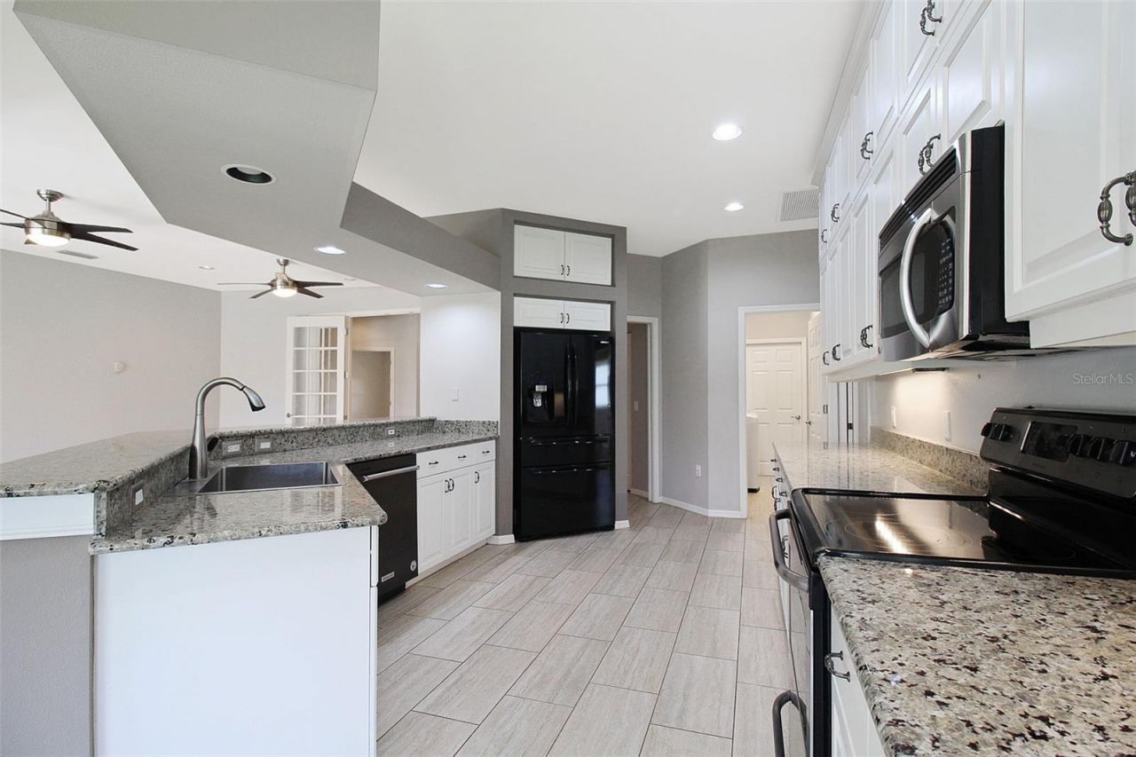 4815 77th Street E, Bradenton, FL 34203 Photo