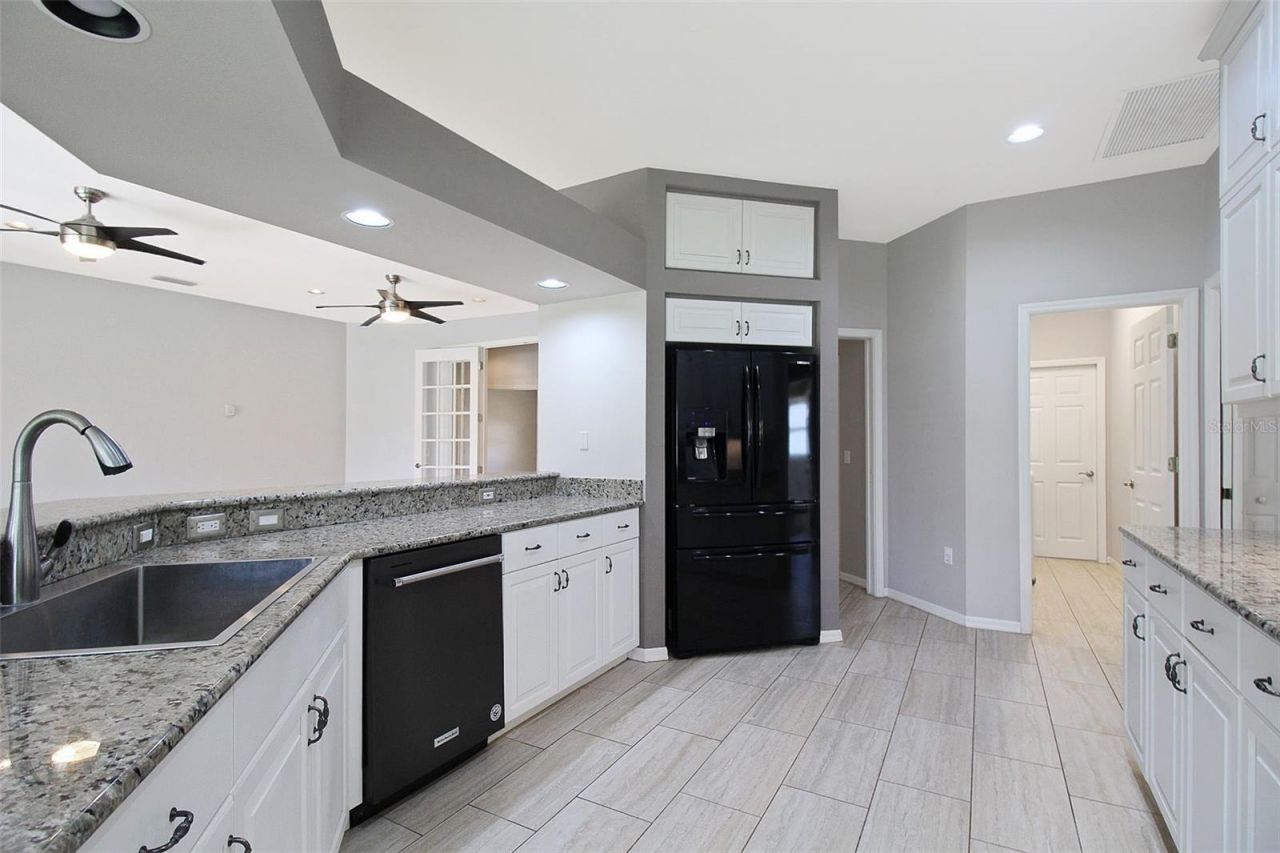 4815 77th Street E, Bradenton, FL 34203 Photo