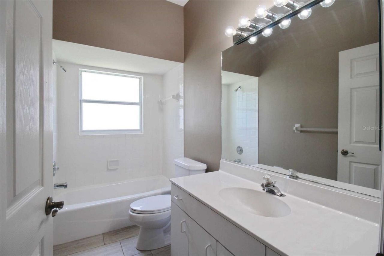 4815 77th Street E, Bradenton, FL 34203 Photo