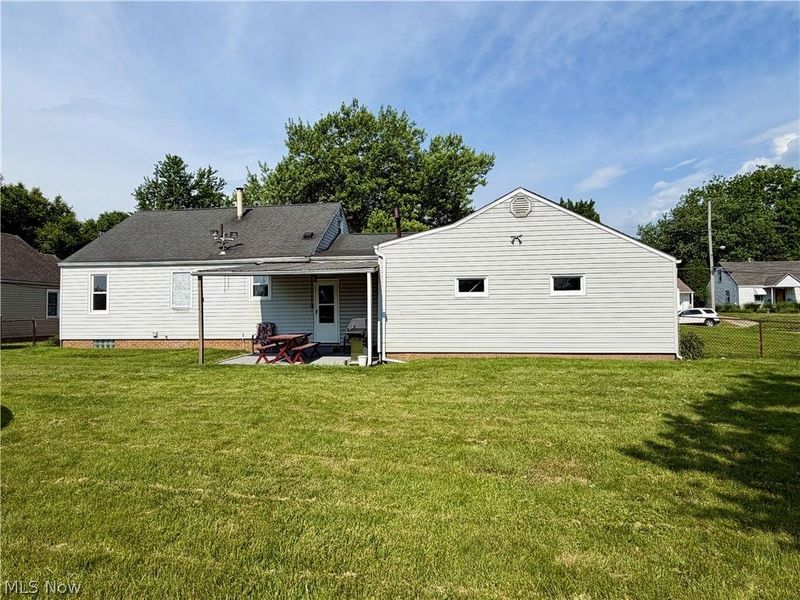 2624 Ellis Avenue NE, Canton, OH 44705 Photo 4