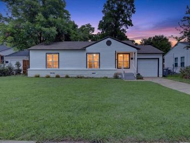2314 Tealford Drive, Dallas, TX 75228