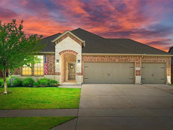 11200 Culberson Drive, Aubrey, TX 76227