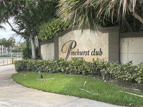 410 S Park Road, Unit 1-208, Hollywood, FL 33021