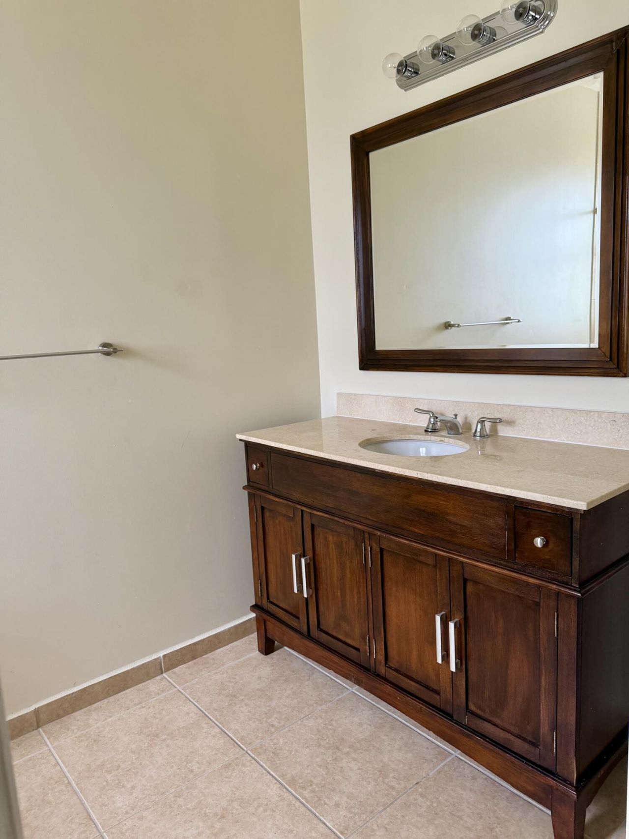 7490 NW 115th Court, Doral, FL 33178 Photo