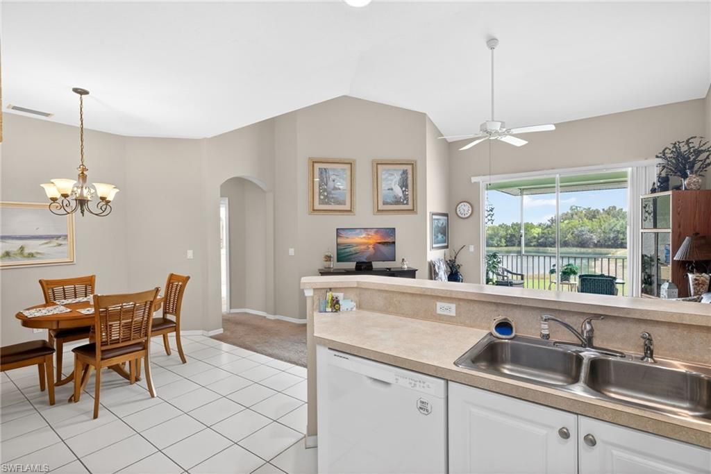 3525 Milan Dr, Unit 203, Fort Myers, FL 33916 Photo