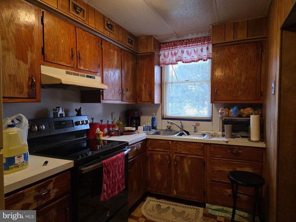 202 E CHAPLINE STREET , SHARPSBURG, MD 21782