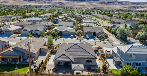 7239 Early Dawn Court, Sparks, NV 89436 Photo