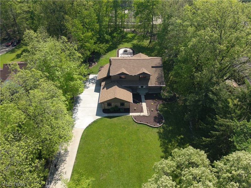 7447 McLELLAN Drive, Bedford, OH 44146 Photo 10