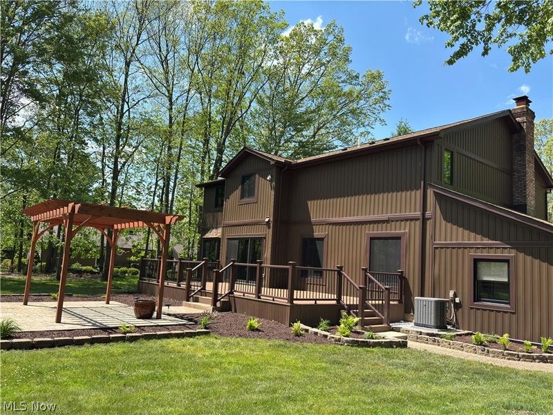 7447 McLELLAN Drive, Bedford, OH 44146 Photo 15