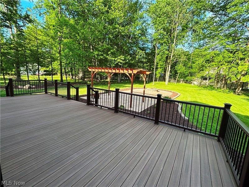 7447 McLELLAN Drive, Bedford, OH 44146 Photo 18