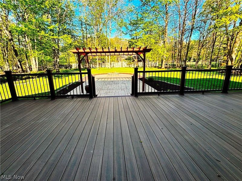 7447 McLELLAN Drive, Bedford, OH 44146 Photo 20