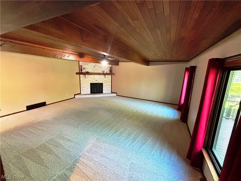 7447 McLELLAN Drive, Bedford, OH 44146 Photo 24
