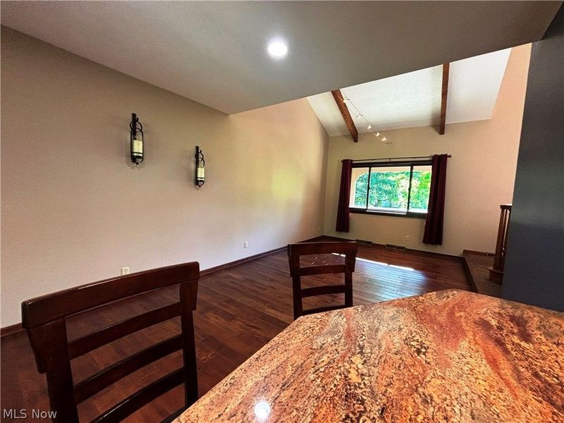 7447 McLELLAN Drive, Bedford, OH 44146 Photo 34