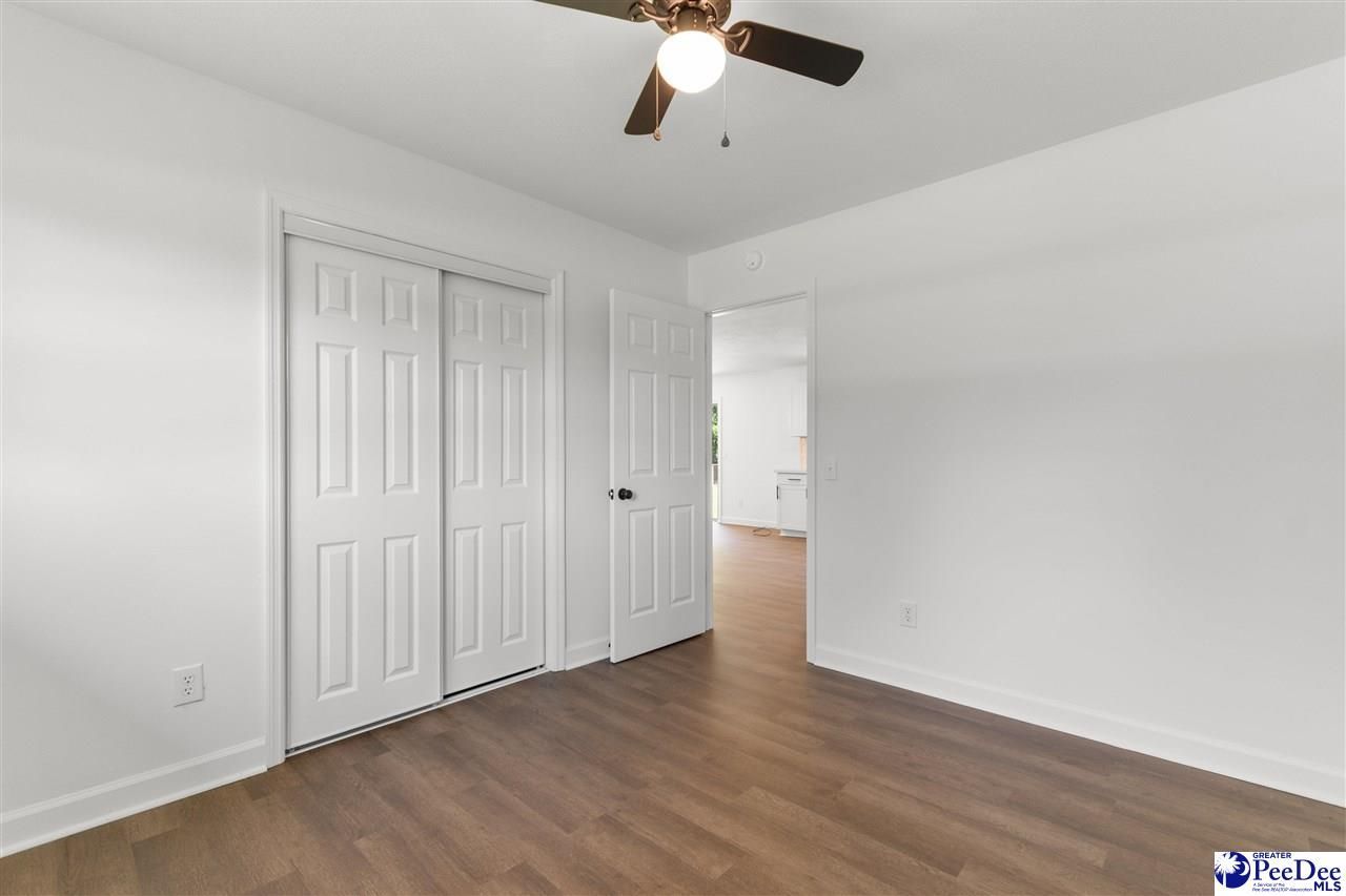 532 Camelot Drive Photo 21