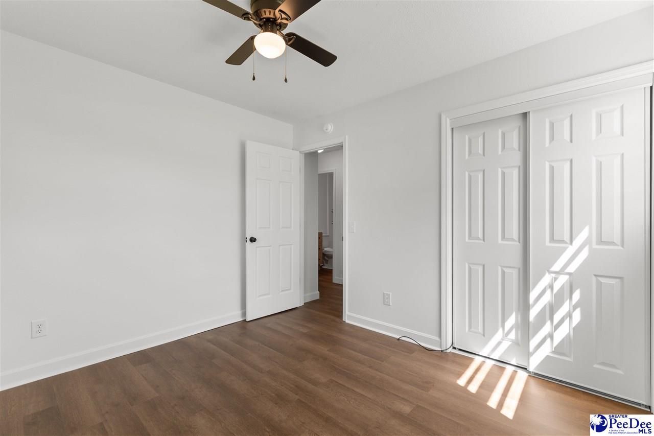 532 Camelot Drive Photo 25
