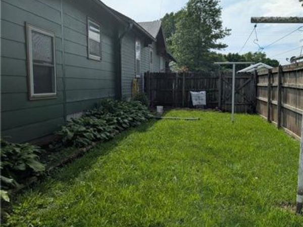530 N Lyon Avenue, Marshall, MO 65340