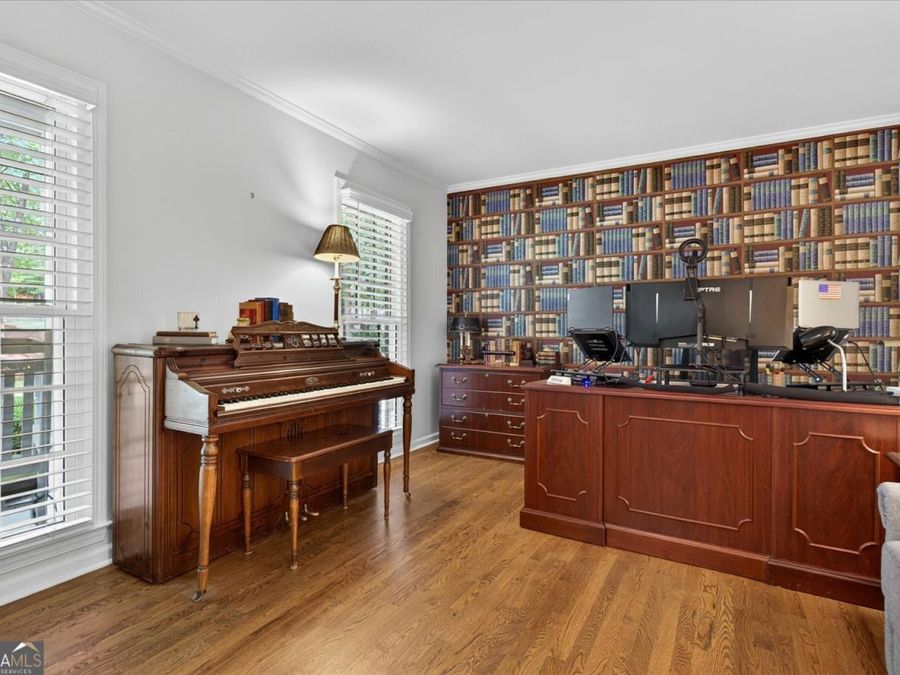 Property Image 8