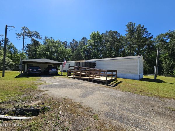18089 NE Arnold Kelly Road , Hosford, FL 32334