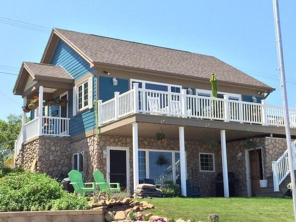 5386 Port Austin Road, Caseville, MI 48725
