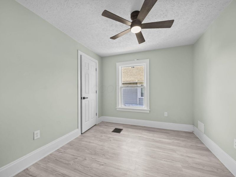 84 N Eureka Avenue, Columbus, OH 43204 Photo 29