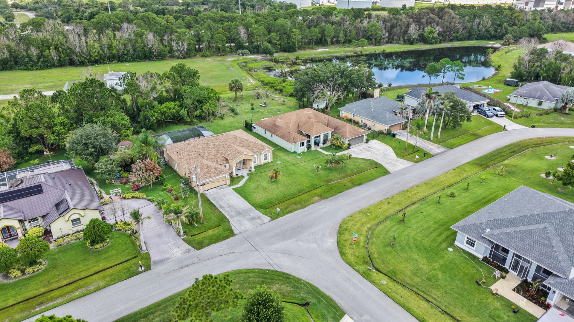 5514 NW West Lundy Circle, Port Saint Lucie, FL 34986 Photo