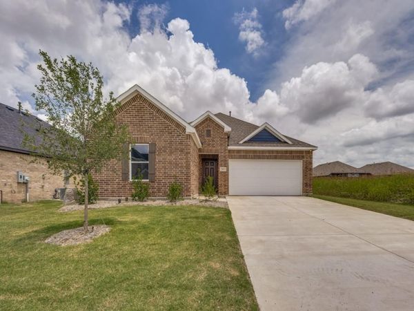 2411 Stonebriar Ln , Sherman, TX 75092